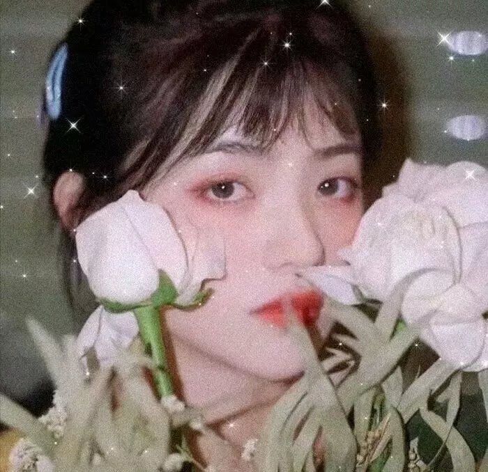 购物者注意封面